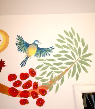 Détail d'un oiseau extrait d'une fresque peinte dans le bureau d'une cliente par Fresh Fresque