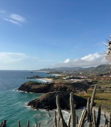 Vista de la playa desde la montaña