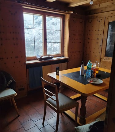 Cuisine salle à manger avant à rénover