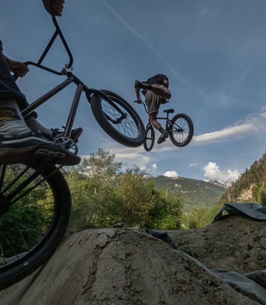 Cours de BMX pour adolescents à Verbier en Suisse 