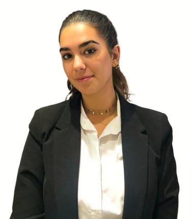 Lucia Mecerreyes-Directora relaciones Institucionales