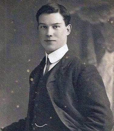 Reginald Ellis, 38 Ravenswood Avenue, Tunbridge Wells TN2 3SG