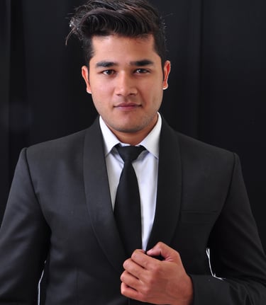 Mr Glowra Founder Bhupender Rautela