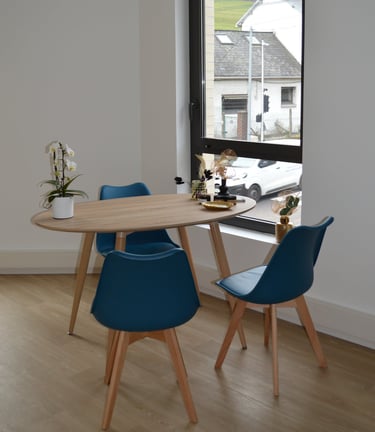 Pour votre bien-être intérieur, je vous reçois dans une ambiance chaleureuse et apaisante.