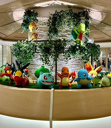 Statues des starters au Pokemon center de Sunshine CIty à Ikebukuro