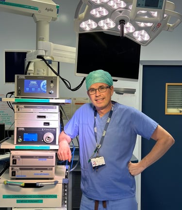 Dr Peter Vasas surgeon