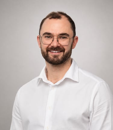 Headshot of Tom McKeever