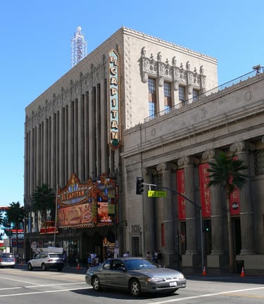 el-capitan-theatre-disney-hollywood-walk-of-fame-los-angeles