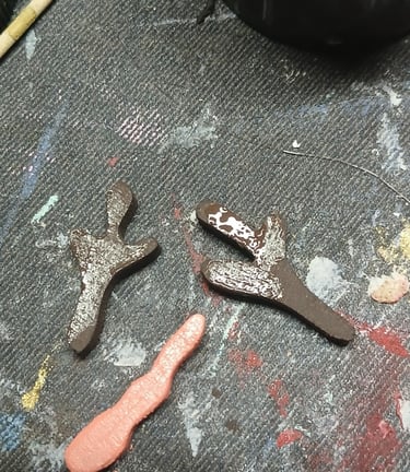 Fabrication artisanale suspension de Noël en bois