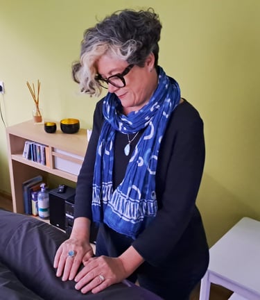 Hands-on Energy Healing