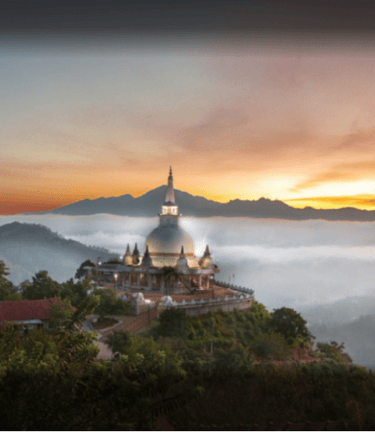 If you are looking for a breath taking place to meditate, Mahamevunawa Nuwara Eliya is best.