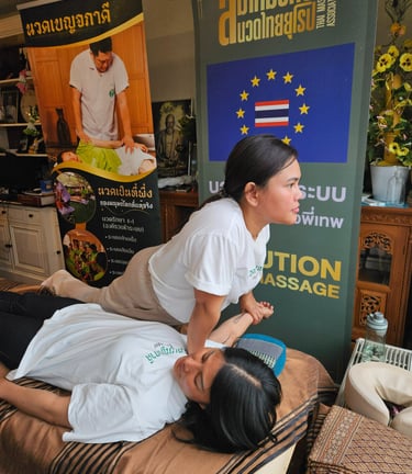 Nimnuan Thai Solution Massage in Lauterhofen