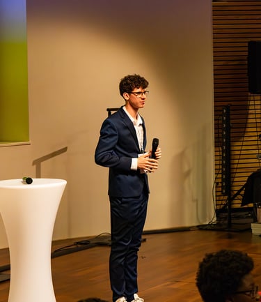 Enzo CHRISTOPHE--ROMAIN - Co-présdient fondateur d'Harc'Event lors de sa prise de parole 2025