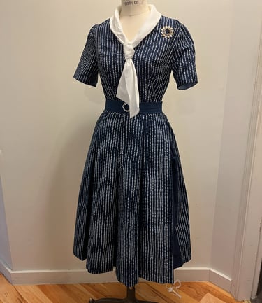 inverted pleats