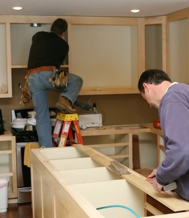 General contractor remodeling kitchen.