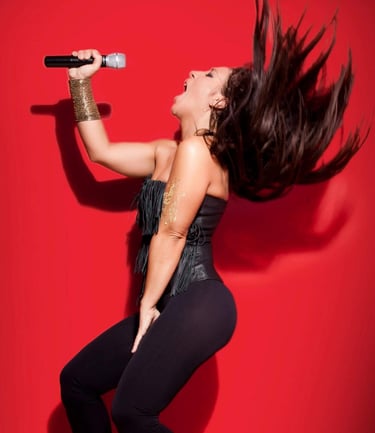 Susana Villegas artista remember wave agency love the 90´s