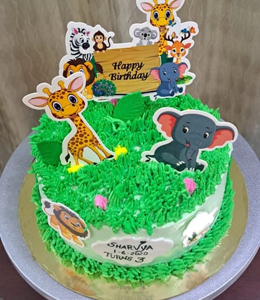Fondant Cake With Toppers