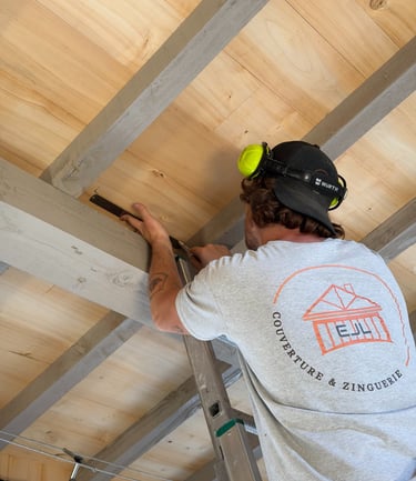creation ouverture de toit plafond couvreur