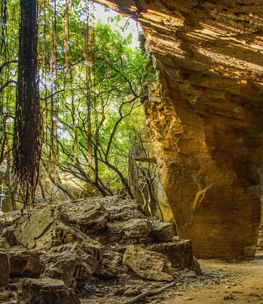 Naida Caves, Daman & Diu