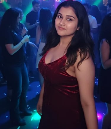 alt="Home massage service with professional female spa therapist"