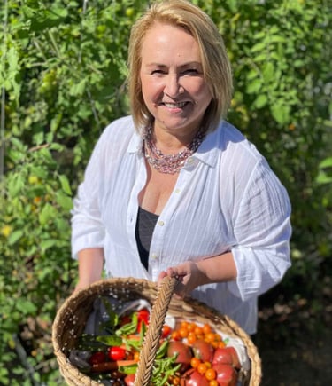 Becky, basket weaver