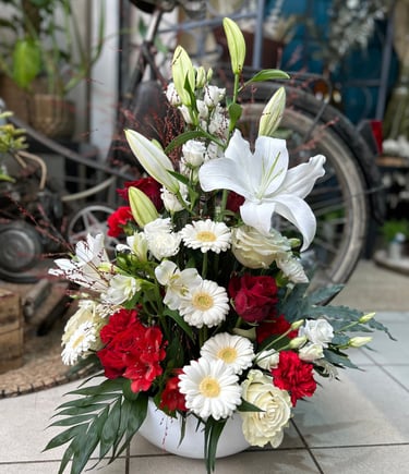 Deuil composition piquée par Artisan Fleuriste Ergué-Gabéric proche de Quimper