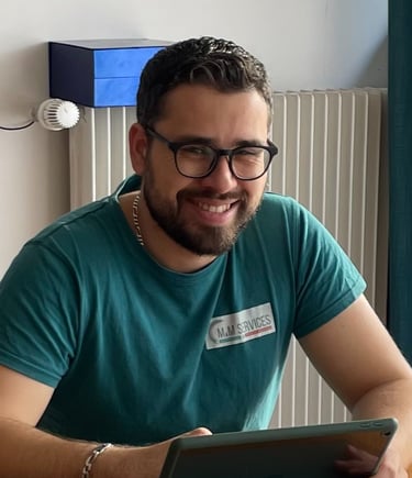 Medhi Devaux, gérant de M & M Services Pro, entreprise de nettoyage à Rouen