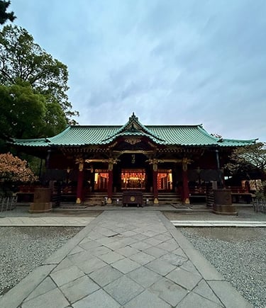 Batiment principal du sanctuaire Nezu-jinja