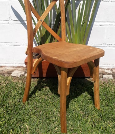 Silla Crossback de Madera Fiestas del Sol Mobiliario www.sillasymesasfiestasdelsol.com