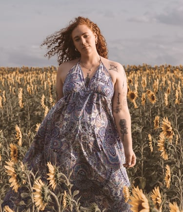 photographe de portrait, naturel, en extérieur, champs de fleurs, Eure, Gisors