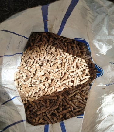 wood pellets, biomass pellets, Biomass, Biofuel, briquettes, saw dust, wood, carbon credits