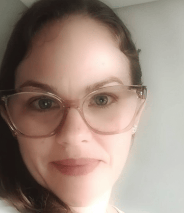 Foto de Jaqueline Trevizan, desenvolvedora front-end