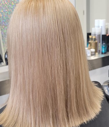 Straight platinum blonde hair