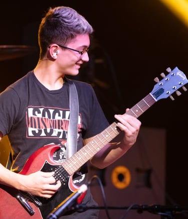 Online Guitar Lessons Level Up Your Guitar Rock Guitar Lessons