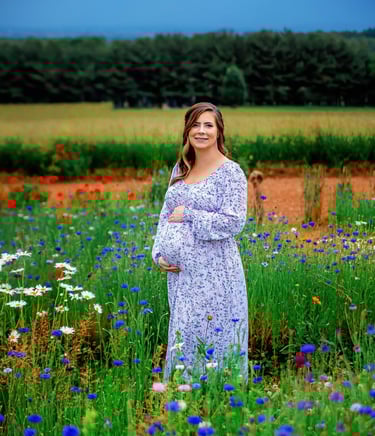 Lancaster PA Maternity Photographer. Lancaster PA Maternity pictures. Hershey PA Maternity Photographer