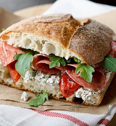 Ciabatta com pepperoni 