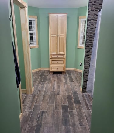 Annick Building Services a Custom room with a closet and a closet with a cabinet