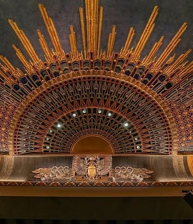 netflix-egyptian-theatre-decor-inside-hollywood-losangeles