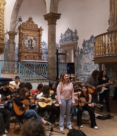 Audição de guitarras À Volta Das Cordas
