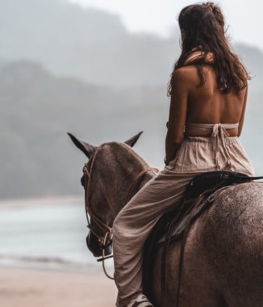 horseback riding Costa Rica 
