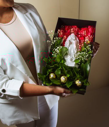 arreglos de flores en caja pereira