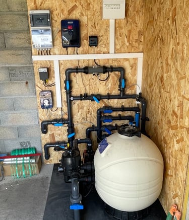 Local technique avec service entier de filtration et entretien piscine