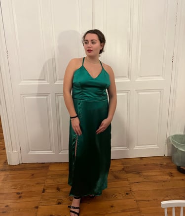 couturière sur-mesure pour votre robe de cérémonie