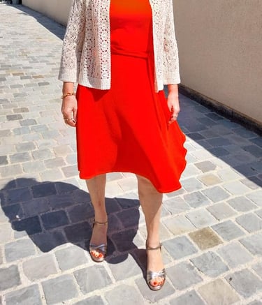 robe de cérémonie sur-mesure accessoirisée