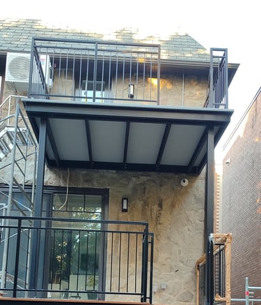 balcon en acier et fibre de verre