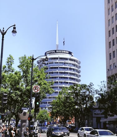 building-capitol-records-hollywood-los-angeles