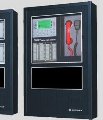 2️⃣ الأنظمة المعنونة (Addressable Fire Alarm Systems)