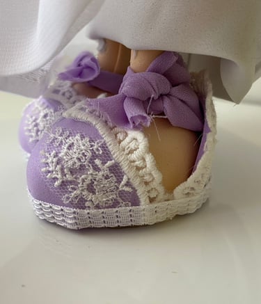 Zapatos fofucha comunión hechos de tela