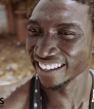 Ouagadougou Burkina Faso Court métrage Les Débrouillards vendeur ambulant