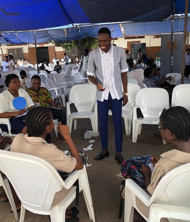 Séance d'orientation et de sensibilisation des élèves de l'ecole catholique, Koffi Olivier Hounkpe 